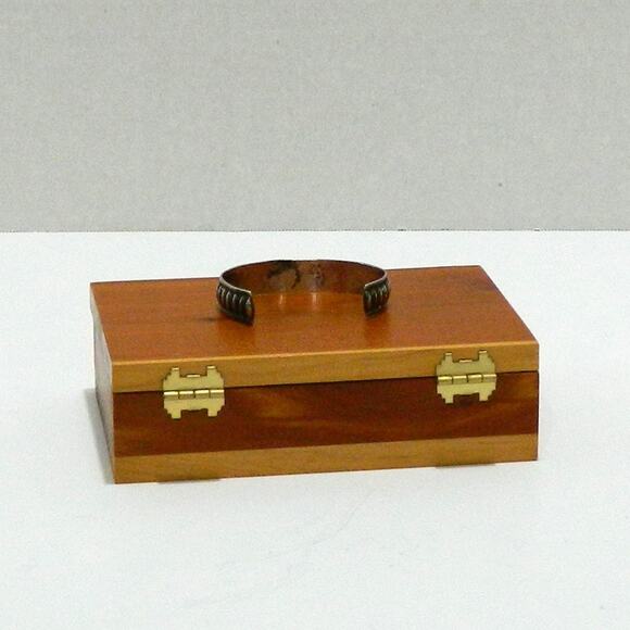 Platao Vintage JFG Signed Sterling Silver Cuff Bracelet - Picture 5 of 6